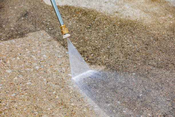 Best Sign and Awning Cleaning  in Hutchins, TX
